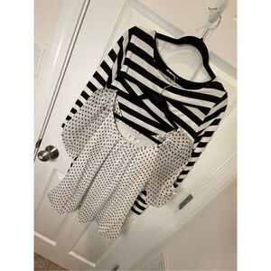 Dressbarn women’s lot bundle 2 blouses large